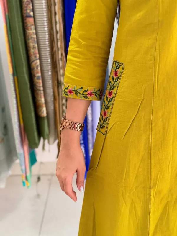 Yellow_Heavy_Cross_Stitch_Embroidered_Kurta_With_Floral_Design