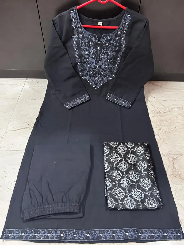 Black_Embroidered_Salwar_Suit_Set_With_Dupatta