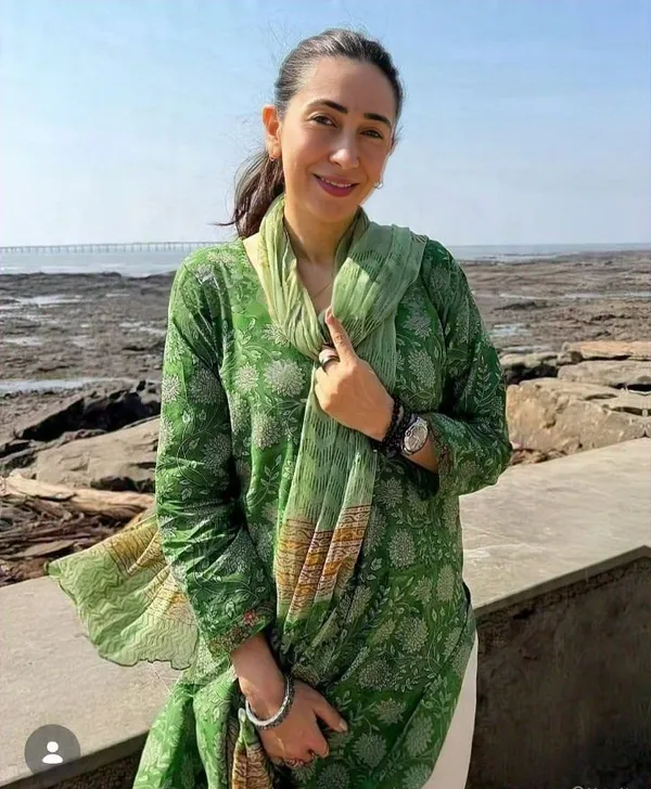 Green_Floral_Print_Cotton_Kurta_Set_With_White_Bottoms_And_Dupatta