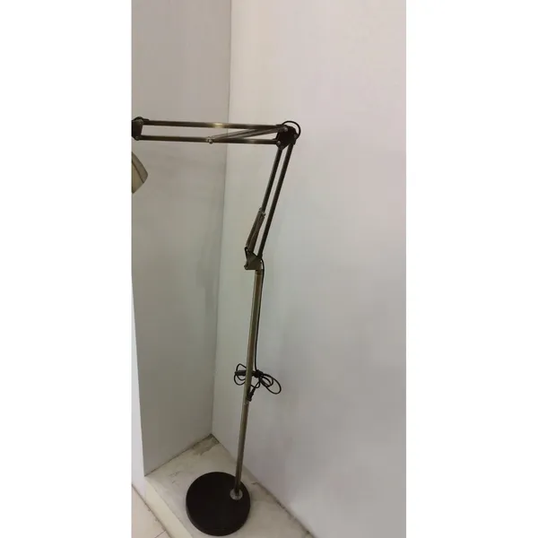 Antique_Brownass_Black_Metal_Modern_Table_Lamp_Default_Title