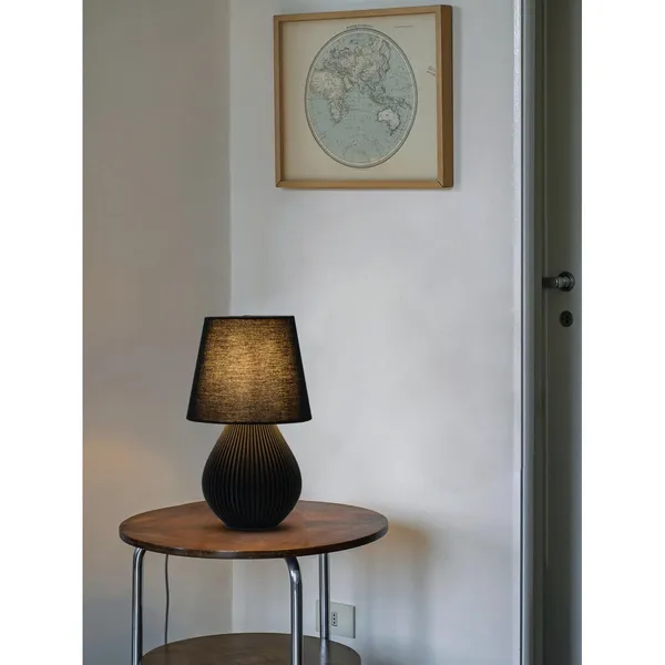 Black_Metal_Pla_Modern_Table_Lamp_Default_Title