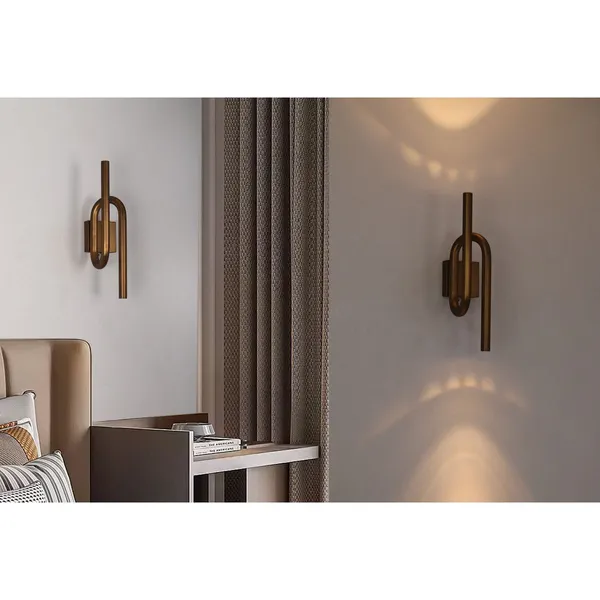 Rustic_Matt_Brownass_Metal_Modern_Wall_Light_Default_Title