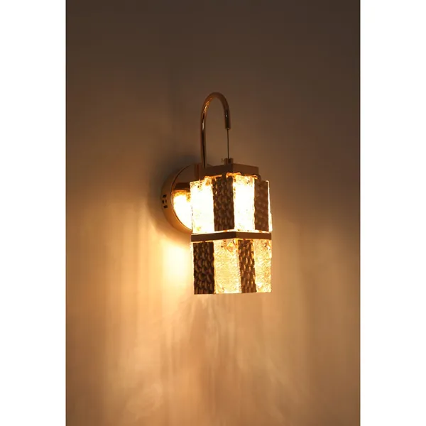 French_Gold_Metal_Crystals_Crystal_Wall_Light_Default_Title