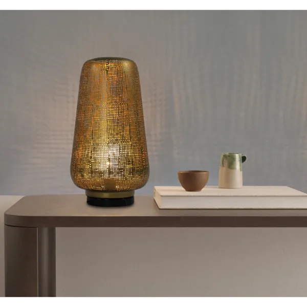 Mattgold_Metal_Modern_Table_Lamp_Default_Title