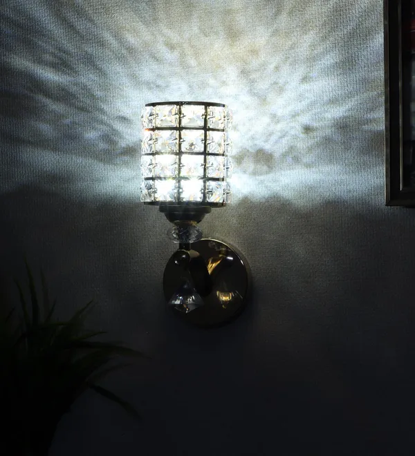 Lights_Gold_Iron_Wall_Light_7088_S_Default_Title