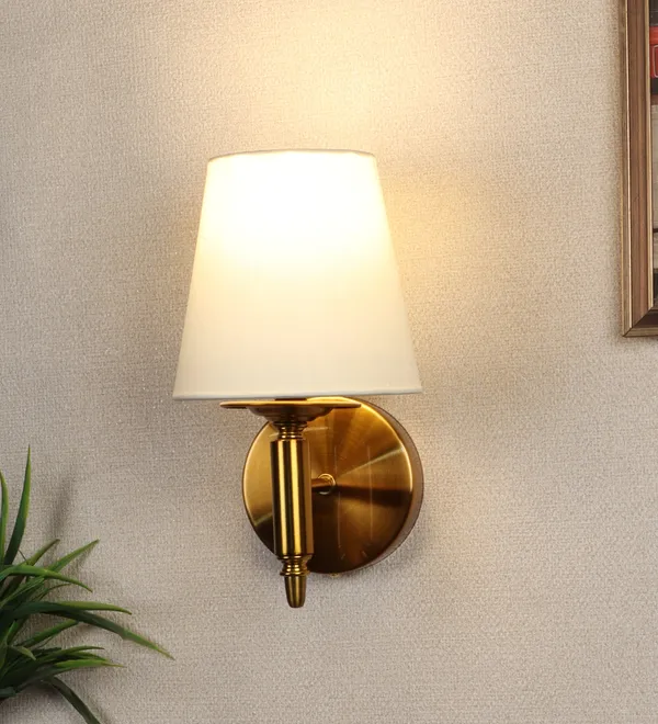 Lights_Gold_Iron_Wall_Light_A_Sl_Default_Title