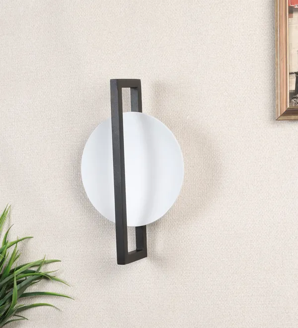 Lights_Black_Iron_Wall_Light_Olla_9wt_Default_Title