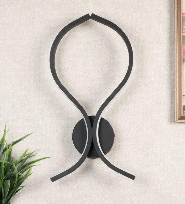 Lights_Black_Iron_Wall_Light_Beauty_Queen_Default_Title