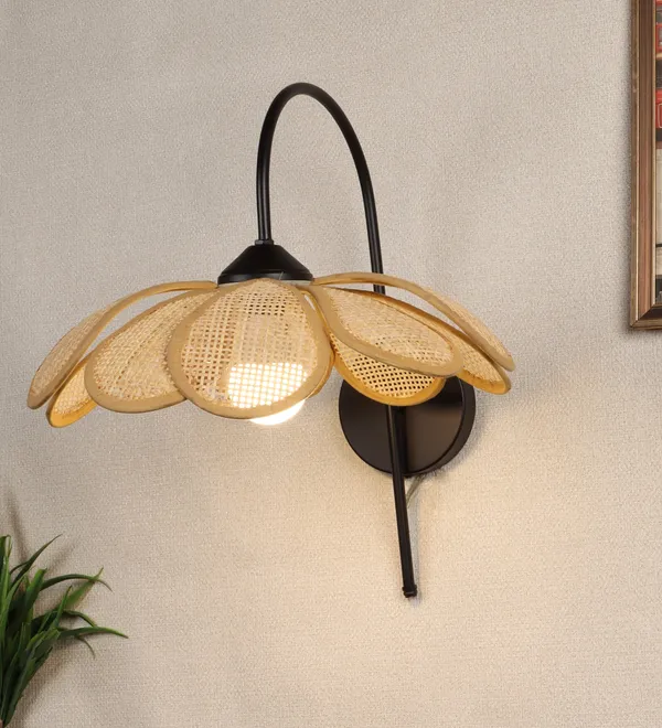 Lights_Black_Iron_Wall_Light_Flower_Wall_Default_Title