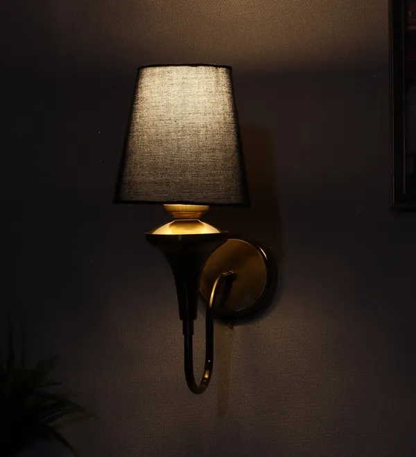 Lights_Gold_Iron_Wall_Light_Kuppi_1w_Black_Default_Title