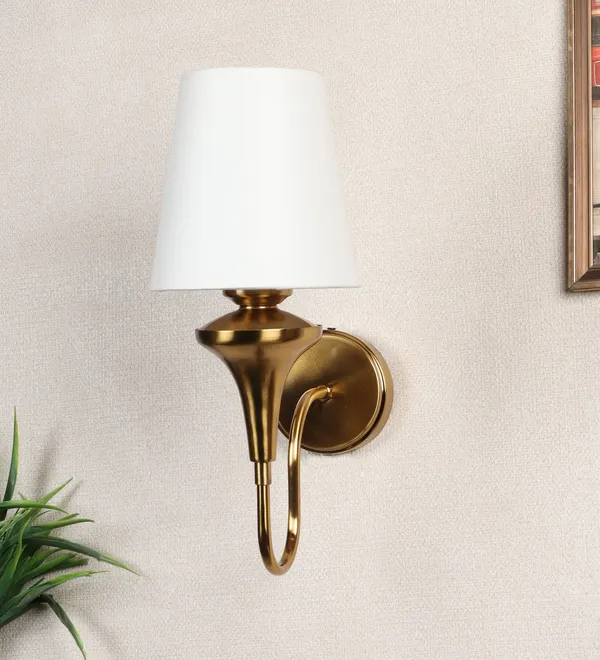 Lights_Gold_Iron_Wall_Light_Kuppi_1w_Wh_Default_Title