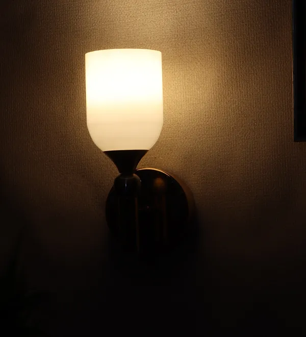 Lights_Gold_Iron_Wall_Light_S_611_1w_Default_Title