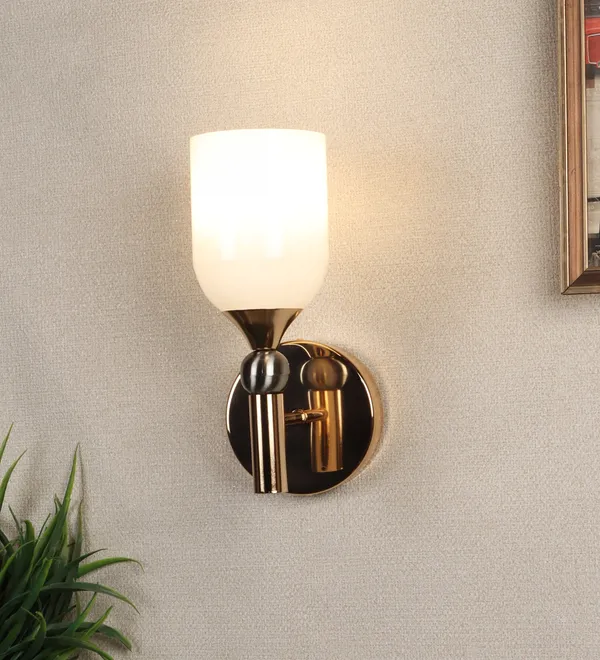 Lights_Gold_Iron_Wall_Light_S_611_1w_Default_Title