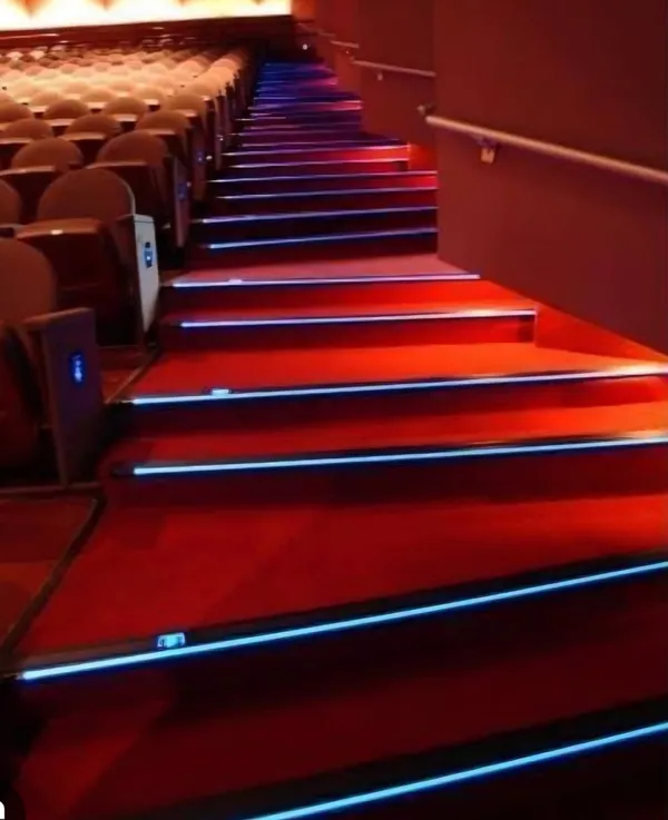 Blue_LED_Staircase_Step_Light_Strip
