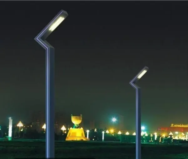 Modern_Angular_LED_Outdoor_Street_Light_Pole