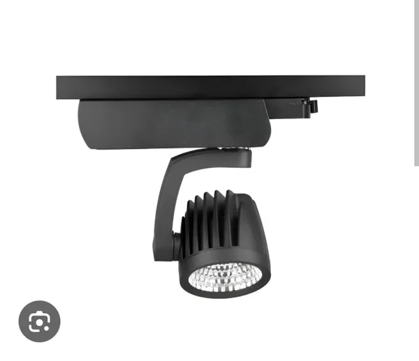 Track_light_for_out_door_flex
