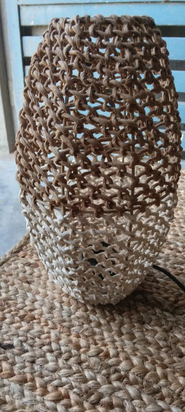 Natural_Jute_Bohemian_Open-Weave_Beige_Table_Lamp