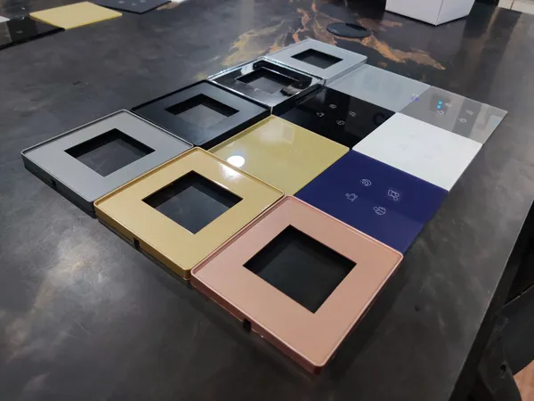 Metallic_Finish_Modular_Switch_Plate_Covers_Set