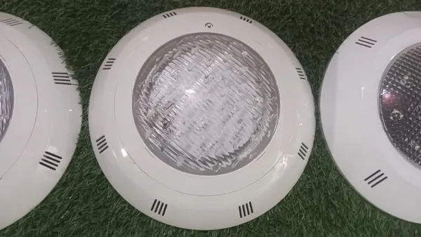 White_Round_Textured_Lens_Light_Fixture