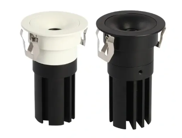 Round_LED_Recessed_Ceiling_Downlight_with_Heat_Sink