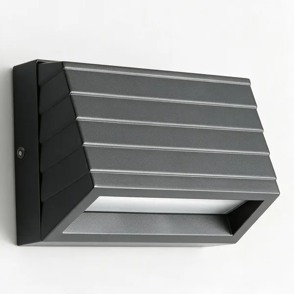 Modern_Hooded_Wall_Light