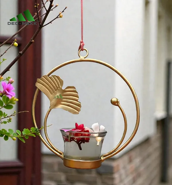 Gold_Metal_Ginko_Leaf_T_Light_Holder_Decorative_Hanging_Showpiece_Elegant_Gold_Metal_Tealight_Candle_Holder_With_Decorative_Flower_Design
