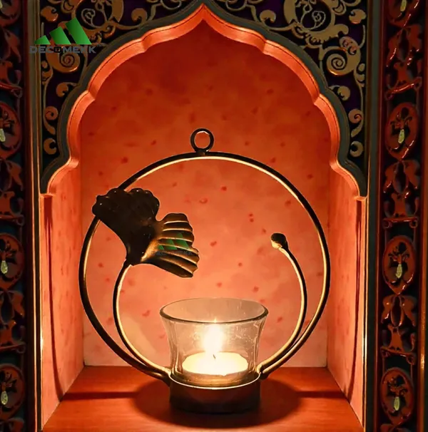 Gold_Metal_Ginko_Leaf_T_Light_Holder_Decorative_Hanging_Showpiece_Elegant_Gold_Metal_Tealight_Candle_Holder_With_Decorative_Flower_Design