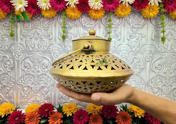 Gold_Vintage_Iron_Metal_Dhoop_Incense_Burner_Handcrafted_Light_Candle_Holder_With_Intricate_Cutwork_Design_And_Traditional_Diffuser_And_Wall_Hanging_Tradition_Cast_Iron_Dhoop_Degchi_Candle_Stand