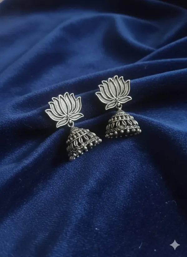 Silver_Tone_Alloy_Lotus_Jhukmi_For_Women_And_Girls