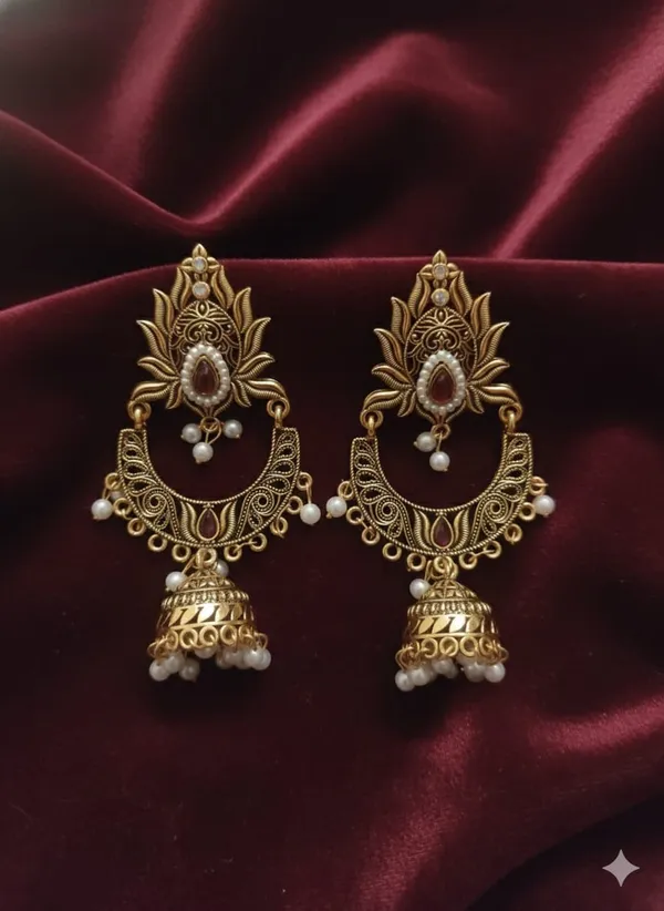 Golden_Finish_Alloy_Golden_Long_Earring_For_Women_And_Girls