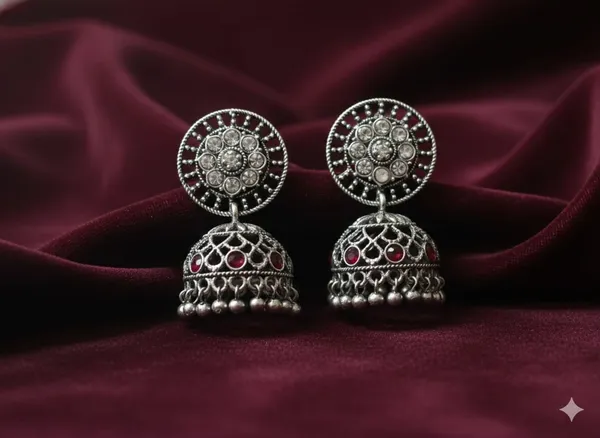 Maroon_And_White_Silver_Tone_Alloy_Jhumki_For_Women_And_Girls