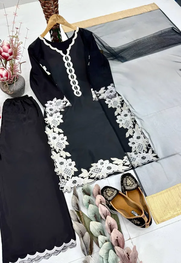BLACK_DESIGNER_HEAVY_TOP_PLAZZO_SUIT_SET