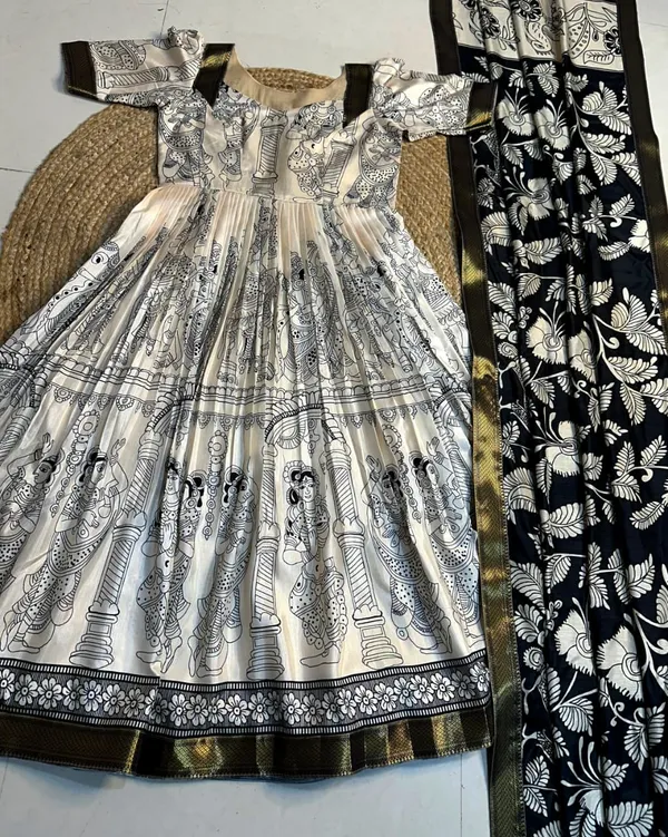 Bigboss_Ritu_choudhary_Ivory_kalamkari_Anarkali