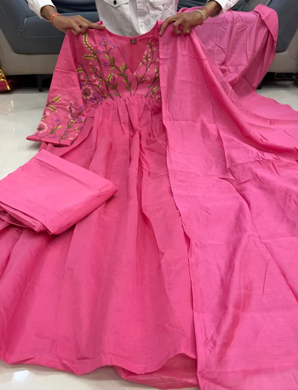 Janvi_Kapoor_Mauve_Pink_Designer_Pure_Banarasi_Mul_Chanderi_Suit_Set*👗