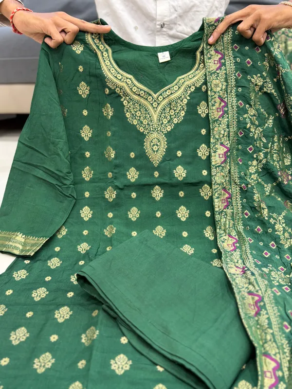 MRS.NITA_AMBANI_GREEN_BUND_PURE_BANARASI_SUIT_SET