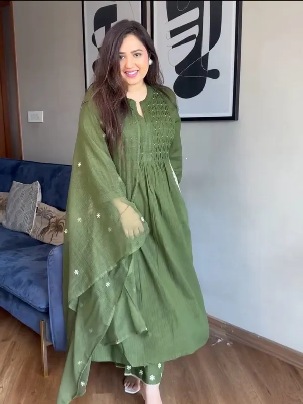 Olive_Green_Beautiful_Pure_Cotton_60_60_Suit_Set