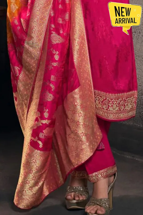 Royal_Magenta_Designer_Pure_Banarasi_Jequard_Top_With_Pent_&_Dupatta__Set