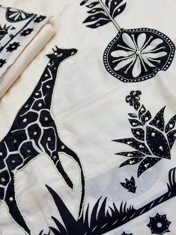 Zadu_Ivory_Mulberry_Silk_Begru_Print_Suit_Set