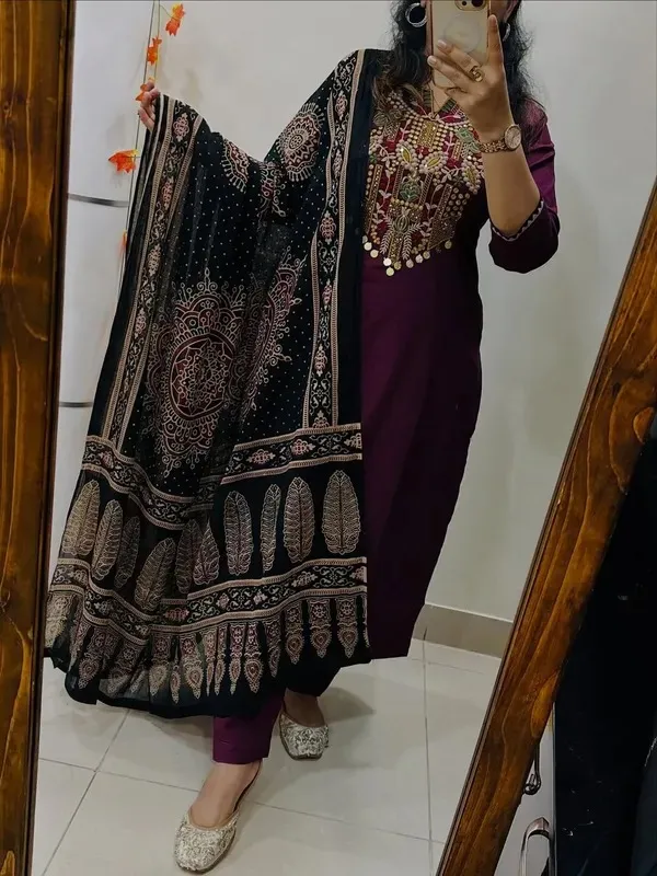 Purple_Cotton_Slub_Floral_Printed_Kurta_Set_With_Dupatta_For_Women