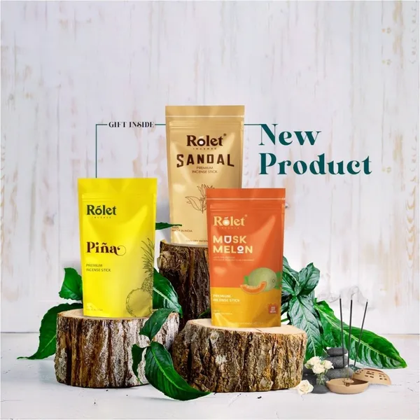 Sandal_Incense_Sticks_Charcoal_Free_Sandalwood_Fragrance_for_Pooja_&_Spiritual_Rituals_|_Pack_of_4