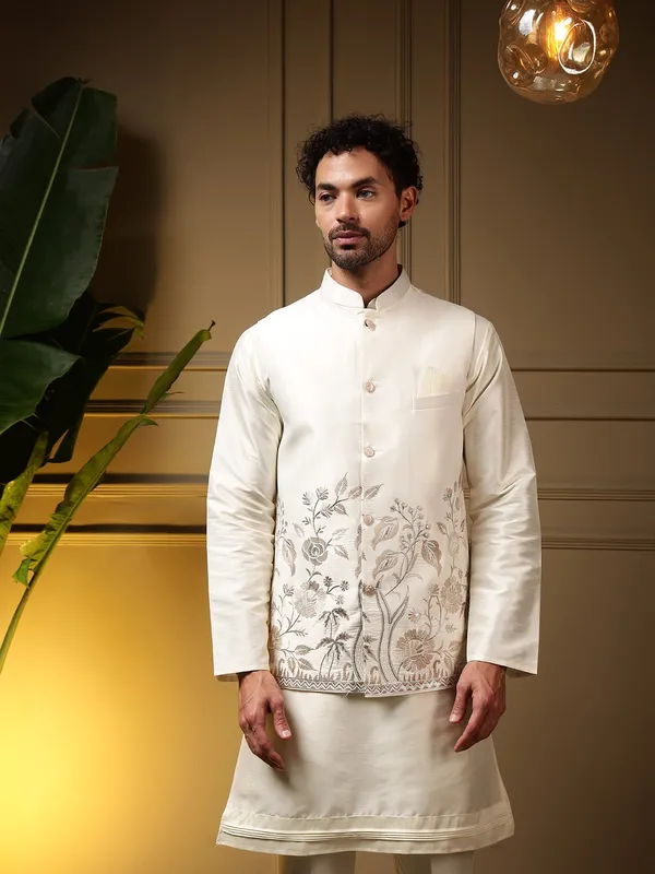 Ivory_Viscose_Silk_Straight_Embroidered_Kurta_Set_For_Men
