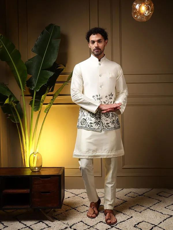 Ivory_Raymond_Cotton_Bandhgala_Printed_Kurta_Pajama_Set_For_Men