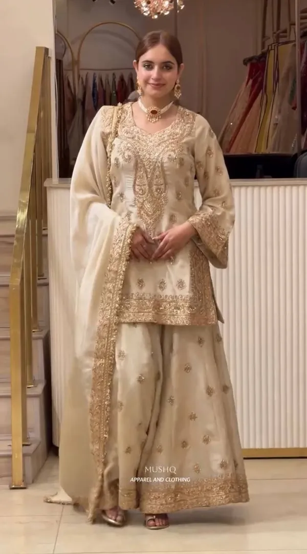 Launching_New_designer_Party_Wear_Look_Pur_Chinon_Silk_Top_Plazzo_&_Dupatta_Set