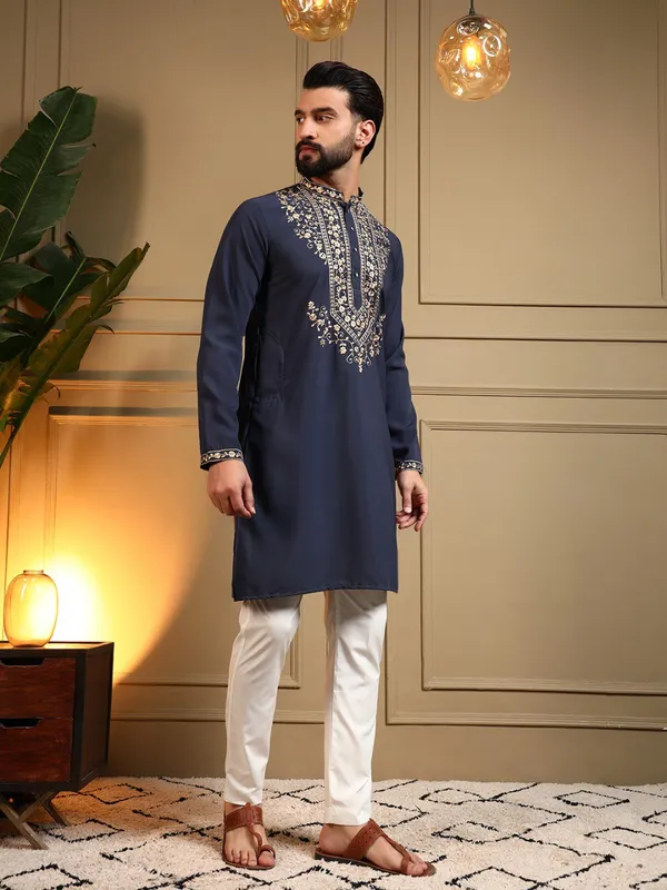 Navy_Blue_Cotton_Straight_Embroidered_Kurta_For_Men