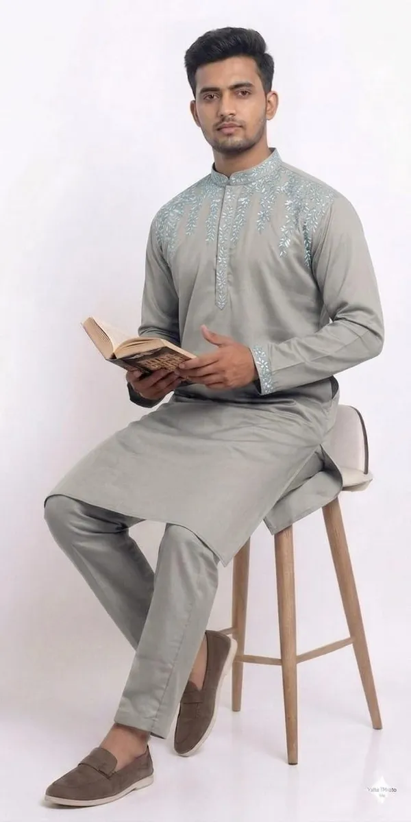 WE_ARE_PRESENTING_MEN'S_TRADITIONAL_&_SIMPLE_KURTA_✨_