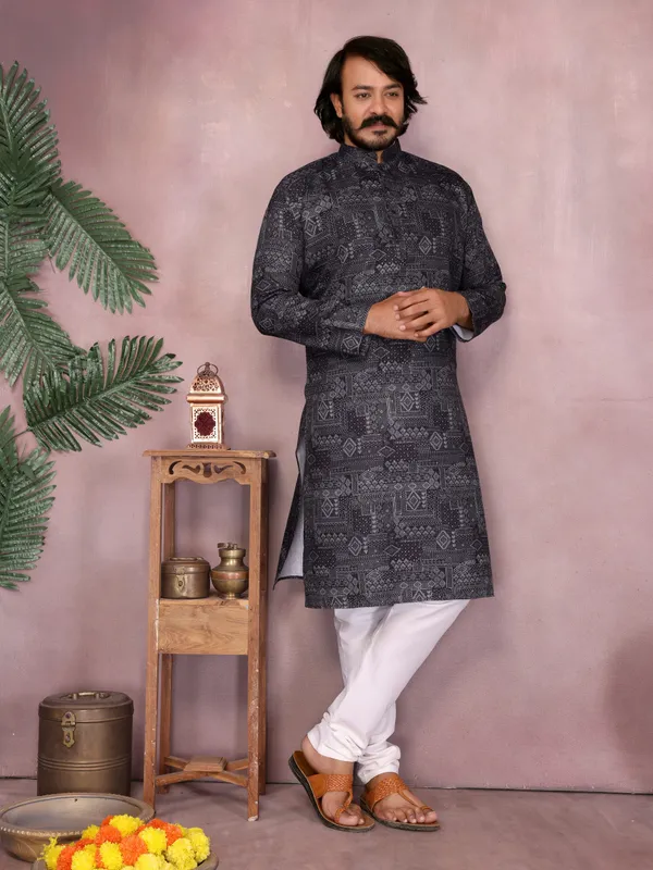 black-_Star_Silk_Straight_Embroidered_Kurta_For_Men