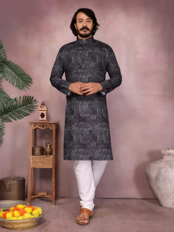 black-_Star_Silk_Straight_Embroidered_Kurta_For_Men