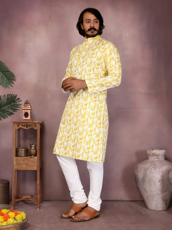 lemmon_yellow-_Star_Silk_Straight_Embroidered_Kurta_For_Men