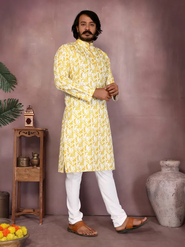 lemmon_yellow-_Star_Silk_Straight_Embroidered_Kurta_For_Men