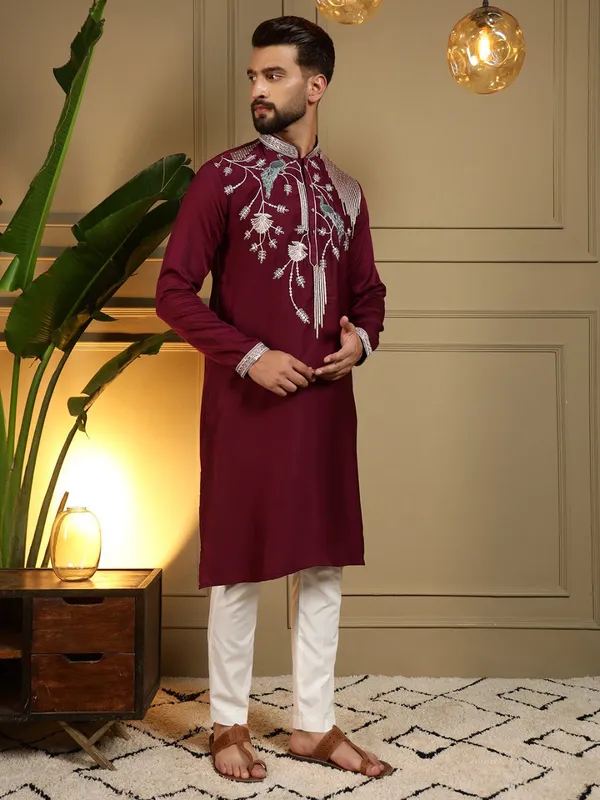 maroon-_Star_Silk_Straight_Embroidered_Kurta_For_Men
